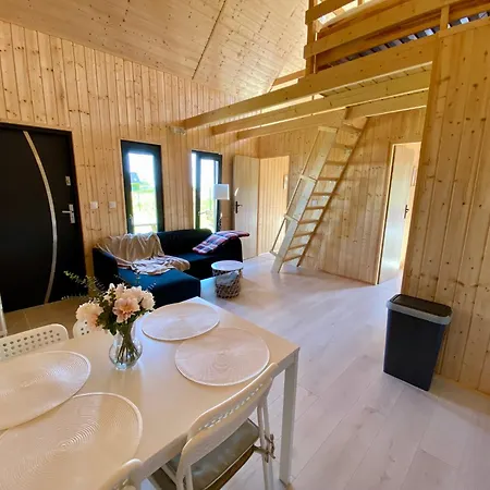 Mile Semesterbostad *